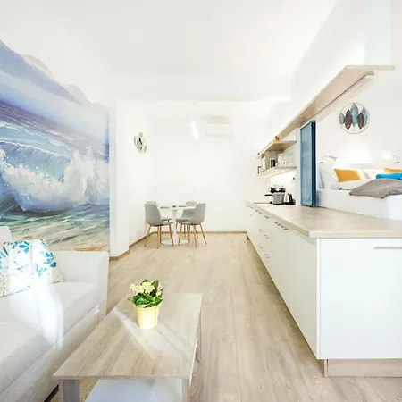 Elemental Retreats - Wood & Water Apartament Budapeszt