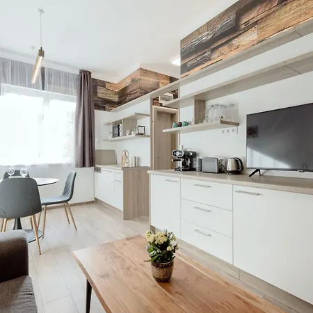 Elemental Retreats - Wood & Water Budapeszt