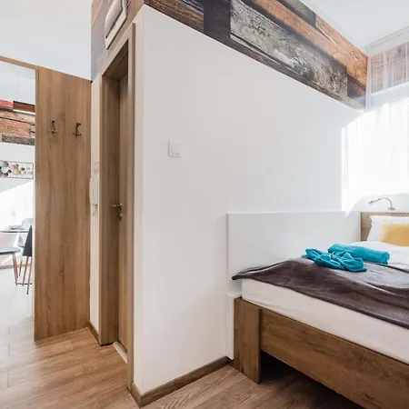 Elemental Retreats - Wood & Water Apartmán *