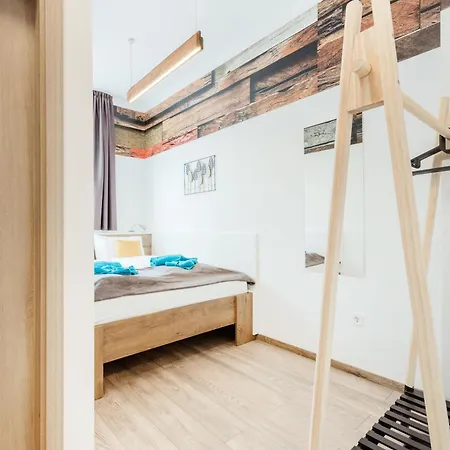 Elemental Retreats - Wood & Water * Budapešť