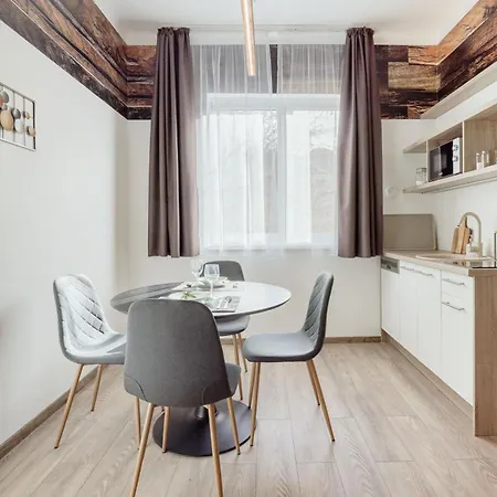 Apartmán Elemental Retreats - Wood & Water *