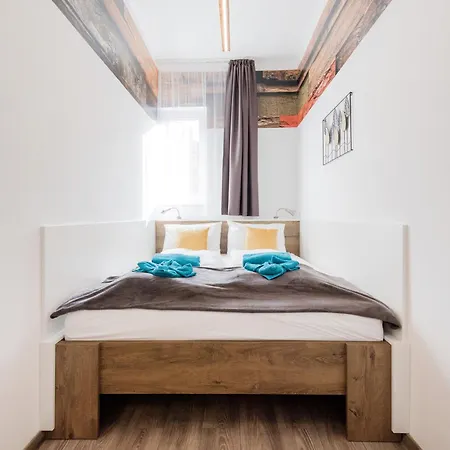 Elemental Retreats - Wood & Water * Budapešť