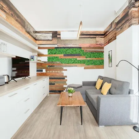 Elemental Retreats - Wood & Water Apartment Budapest