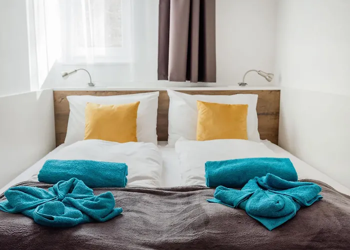 Apartment Elemental Retreats - Wood & Water